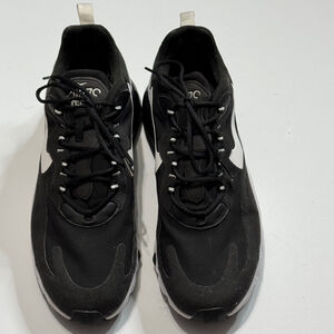 Nike Air Max 270 React Running Training Shoes Black White Mens Size 11.5